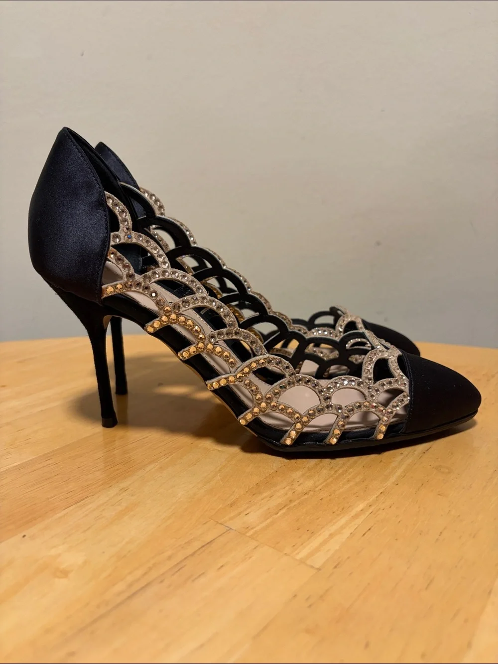 NWOT Sergio Rossi Mermaid Evening Shoes 36 1/2/6 1/2 - Picture 2 of 6